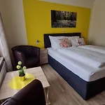 Πανσιόν Haus Mila Bienenbuettel